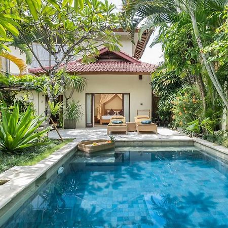 Villa Seriska Seminyak Екстер'єр фото