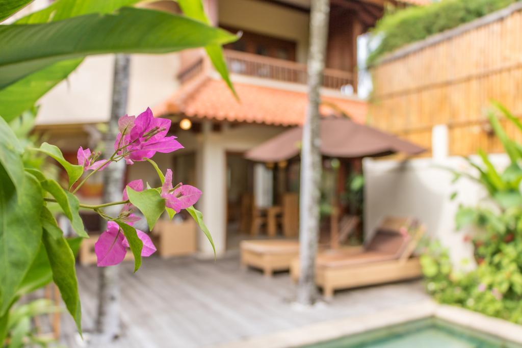 Villa Seriska Seminyak Екстер'єр фото