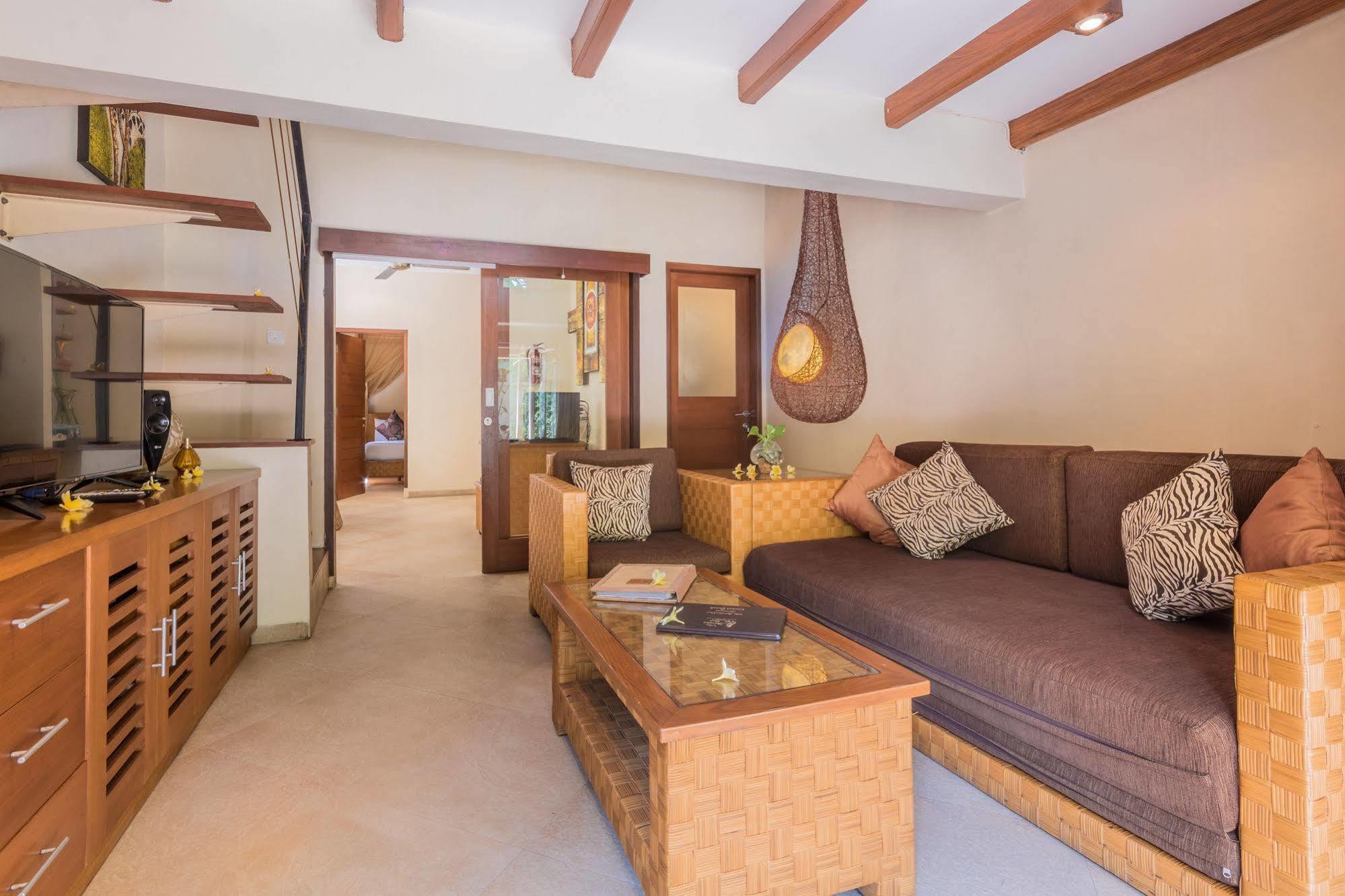 Villa Seriska Seminyak Екстер'єр фото